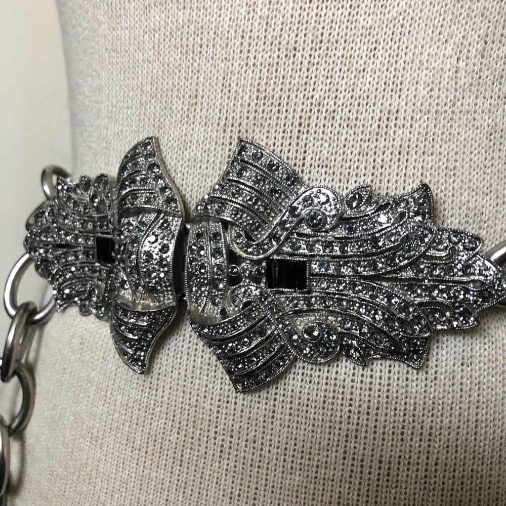 Vintage Rhinestone embellished uterque chain belt